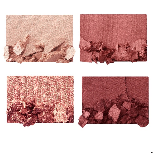 Charlotte Tilbury | Luxury Eye Palette - Walk of No Shame - Picture 3 of 10